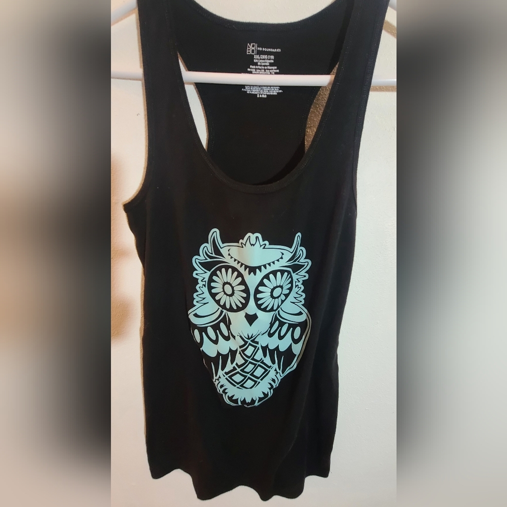 No boundaries brand, size 2x black tank top.